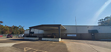 Picture of the Tri-County Liberty location building.
